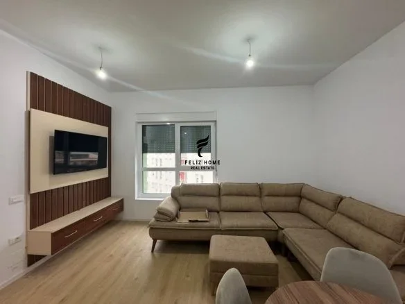 Tirane, jepet me qera apartament 1+1+Ballkon Kati 4, 60 m² 500 € (ALI DEMI)