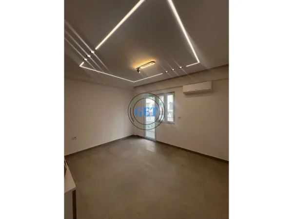 Durres, shitet apartament 2+1+Ballkon Kati 3, 87 m² 160.000 € 