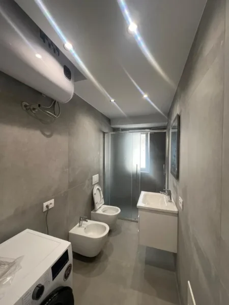 Durres, shitet apartament 2+1 Kati 3, 81 m² 160.000 € (Ish Rajoni)