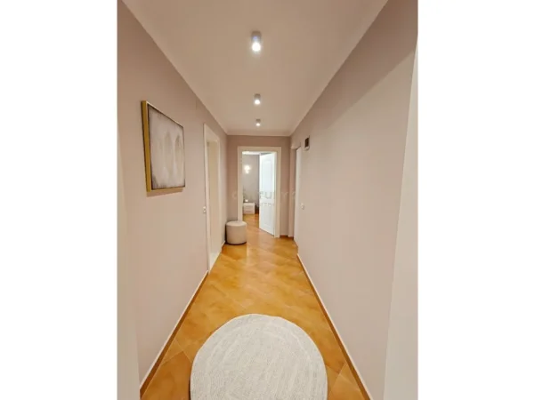 Tirane, shitet apartament Kati 4, 145.000 € 
