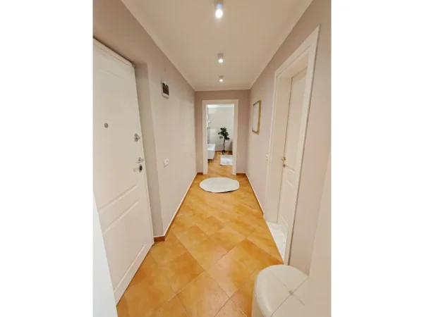 Tirane, shitet apartament 1+1 , 64 m² 145.000 € (Rruga e dibres)