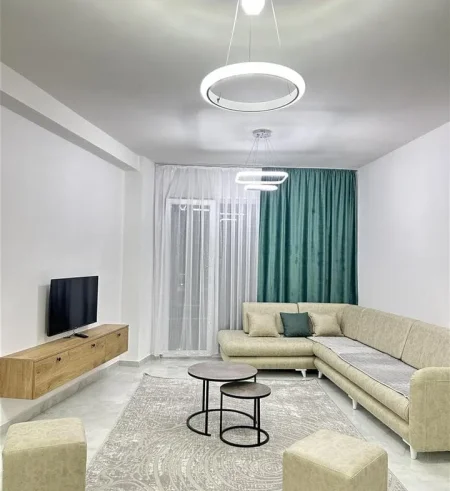 Tirane, jepet me qera apartament 2+1 Kati 8, 75 m² 620 € (sokrat miho)