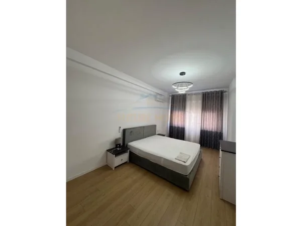 Tirane, shes apartament 3+1 Kati 4, 138 m² 335.000 € (rezidenca euro 3d)