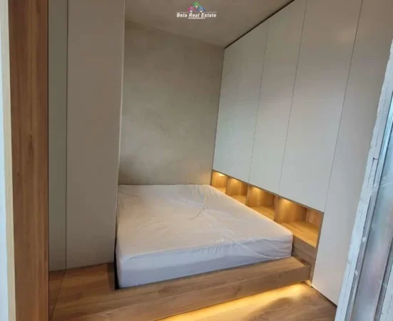 Tirane, jepet me qera apartament 1+1+Ballkon Kati 7, 50 m² 520 € (mikel maruli)