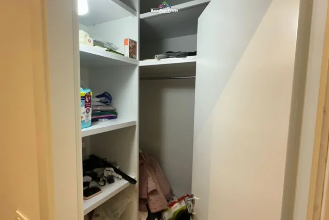 Tirane, jepet me qera apartament 2+1 Kati 6, 90 m² 680 € (univers city)