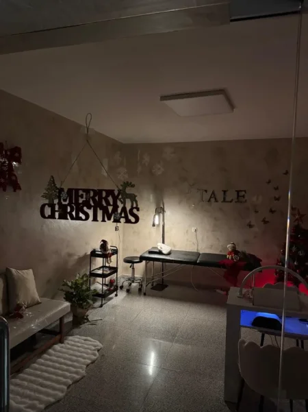 Tirane, jepet me qera ambjent biznesi Kati 0, 45 m² 600 € (21 DHJETORI)