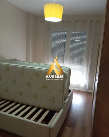 Tirane, jepet me qera apartament 2+1 Kati 6, 100 m² (5 Maji)