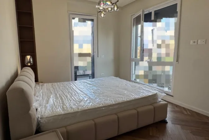 Tirane, jepet me qera apartament 2+1 Kati 5, 93 m² 1.070 € (Rruga Egnatia)