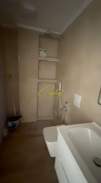 Tirane, shitet apartament 1+1 Kati 3, 50 m² 115.000 € (ISH TREGU ELEKTRIK)