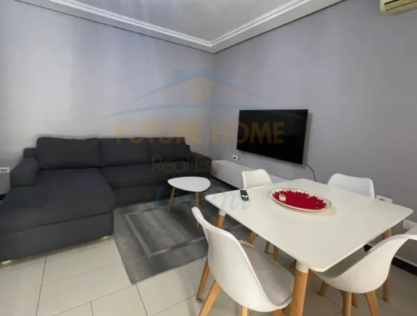 Tirane, jepet me qera apartament 1+1 Kati 4, 56 m² 630 € (Kompleksi Deliorgji)