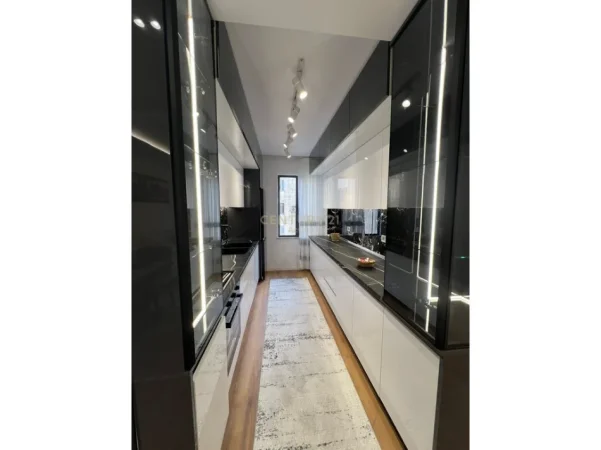 Tirane, shitet apartament 2+1 Kati 7, 116 m² 265.000 € 