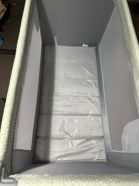 Tirane, okazion Krevat portativ 45 €