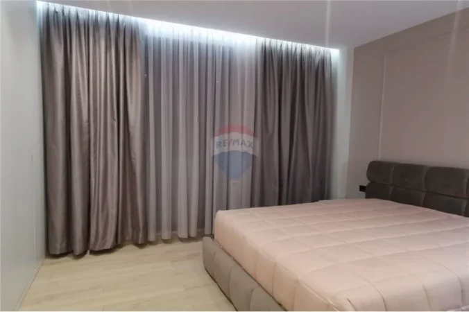 Tirane, jepet me qera apartament , 75 m² 886 € 