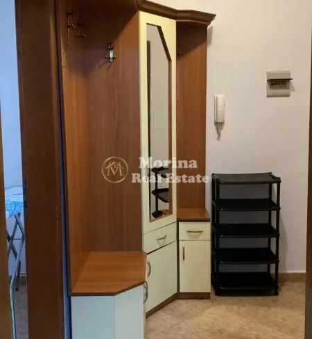 Tirane, jepet me qera apartament 1+1 Kati 3, 60 m² 400 € (5 Maji)