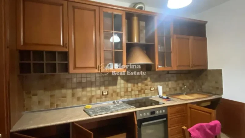Tirane, jepet me qera apartament 1+1 Kati 3, 60 m² 400 € (5 Maji)