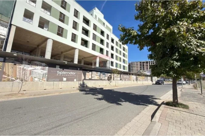 Tirane, shitet apartament 1+1 , 66 m² 98.700 € 