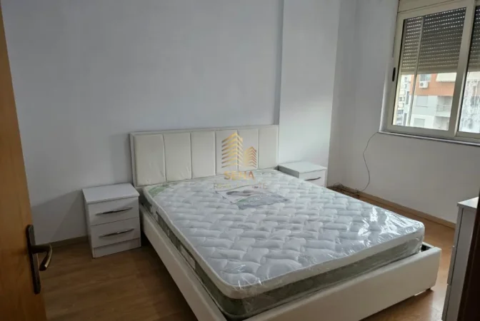 Tirane, jepet me qera apartament 2+1+Ballkon Kati 7, 100 m² 500 € (Fabrika e Miellit)