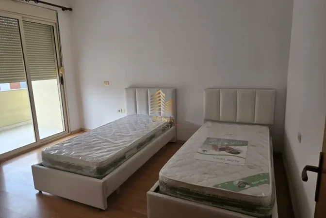 Tirane, jepet me qera apartament 2+1+Ballkon Kati 7, 100 m² 500 € (Fabrika e Miellit)