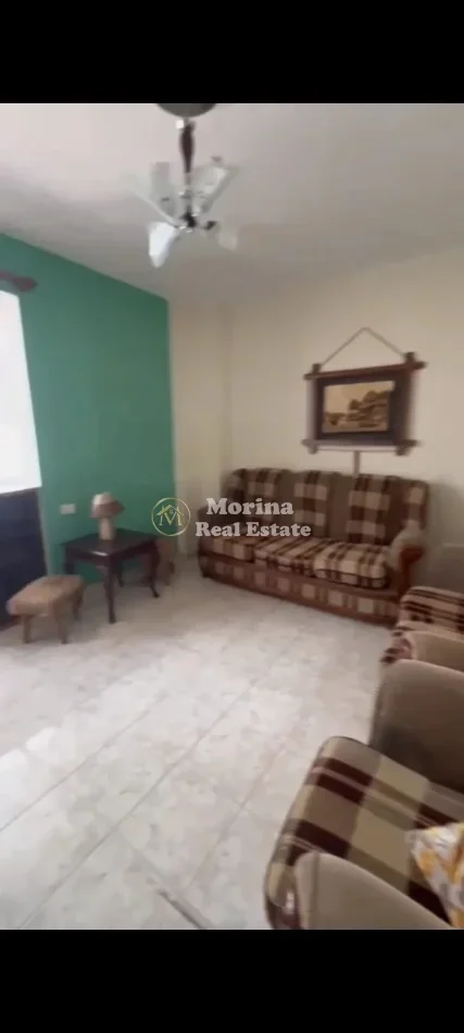 Tirane, jepet me qera apartament 1+1 Kati 3, 65 m² 450 € (Vasil Shanto)