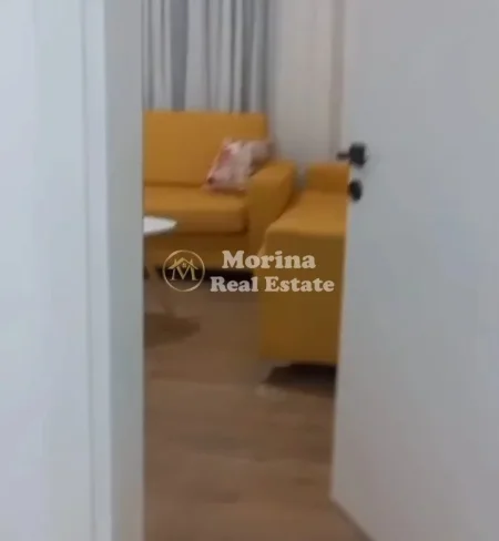 Tirane, jepet me qera shtepi 1+1 Kati 1, 50 m² 300 € (5 Maji)