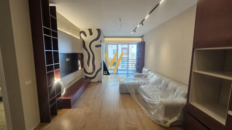 Tirane, jepet me qera apartament 1+1+Ballkon Kati 6, 73 m² 670 € (LAPRAKE)