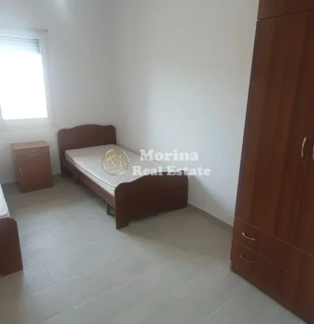 Tirane, jepet me qera apartament 2+1 Kati 1, 90 m² 500 € (Shkoze)