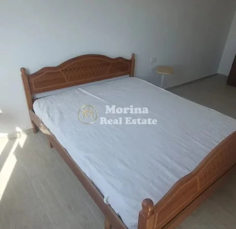 Tirane, jepet me qera apartament 2+1 Kati 1, 90 m² 500 € (Shkoze)