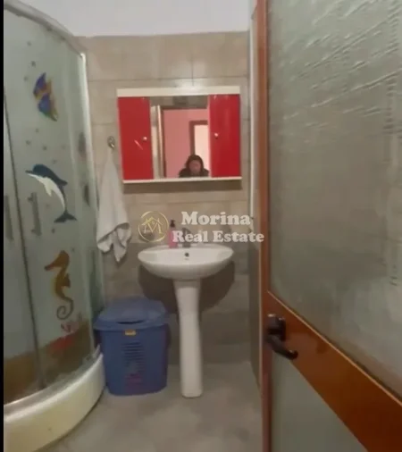 Tirane, jepet me qera apartament 1+1 Kati 7, 75 m² 330 € (Yzberisht)