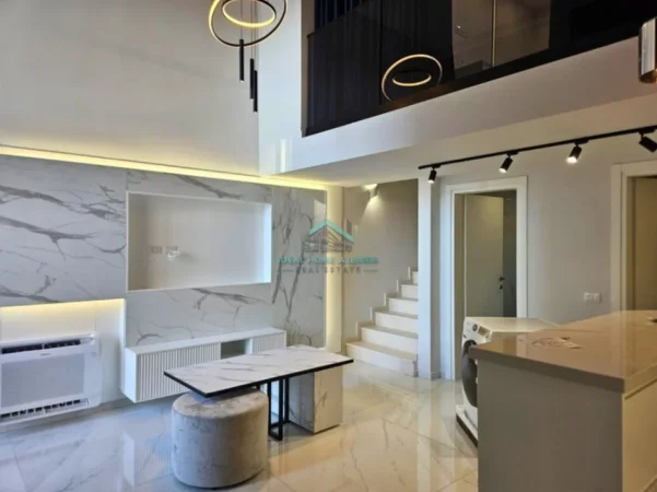 Vlore, shitet apartament duplex 3+1 , 130 m² 294.000 € (radhime)