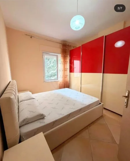 Durres, jepet me qera apartament 1+1+Ballkon , 60 m² 300 € 