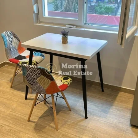 Tirane, jepet me qera apartament 1+1 Kati 2, 55 m² 550 € (Rruga e Elbasanit)