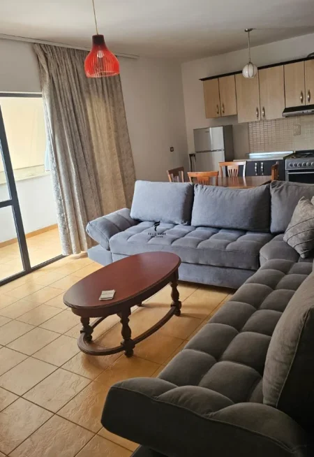 Tirane, jepet me qera apartament 2+1 Kati 8, 80 m² 700 € (21 DHJETORI)