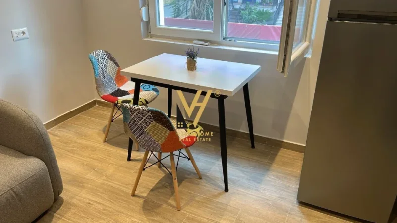 Tirane, jepet me qera apartament 1+1+Ballkon Kati 2, 64 m² 570 € (RRUGA E ELBASANIT)