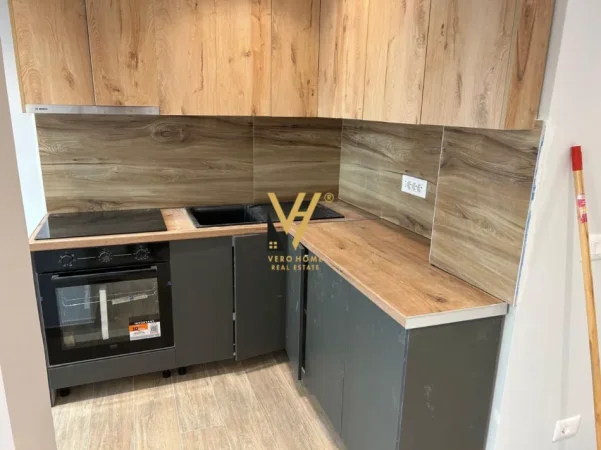 Tirane, jepet me qera apartament 1+1+Ballkon Kati 2, 64 m² 570 € (RRUGA E ELBASANIT)