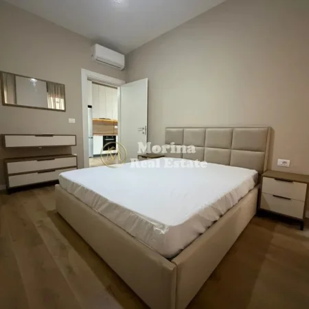 Tirane, jepet me qera apartament 1+1 Kati 4, 65 m² 420 € (Univers City)