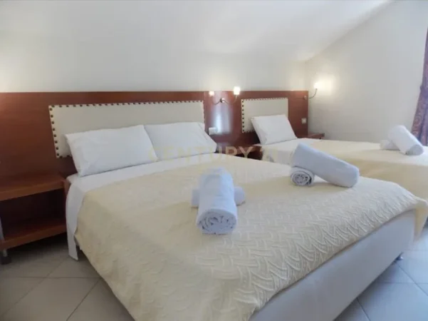 Sarande, jepet me qera hotel Kati 6, 720 m² 6.500 € (Sarande)