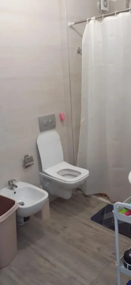 Tirane, jepet me qera apartament 1+1 Kati 5, 72 m² 550 € (AMERICAN 3)