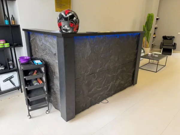 SHITET BIZNESI BARBER SHOP MODERN , PAZARI I RI