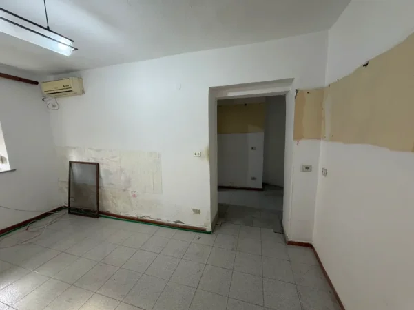 Tirane, shitet garsoniere Kati 2, 28 m² 73.000 €