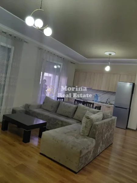 Tirane, jepet me qera apartament 2+1 Kati 3, 94 m² 550 € (Rruga 5 Maji)