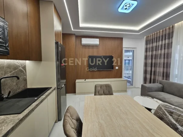 Tirane, jepet me qera apartament 1+1+Ballkon Kati 6, 60 m² 800 € (zogu zi)