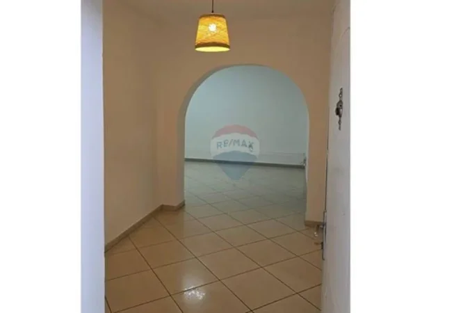 Tirane, jepet me qera apartament , 85 m² 800 € 