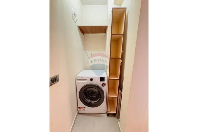 Tirane, jepet me qera apartament , 75 m² 900 € 