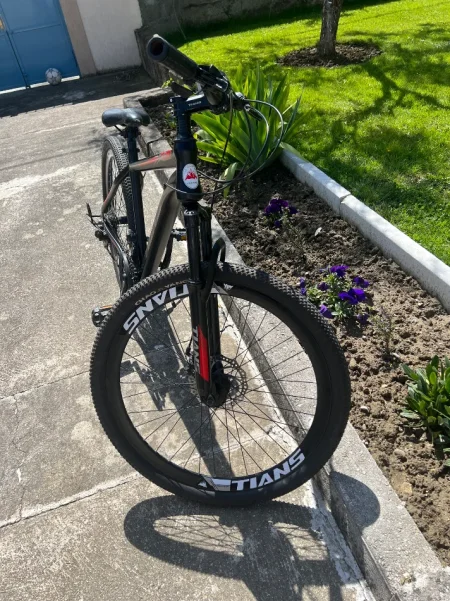 Durres, shes biciklete per djem TITANS TS110 e zeze 165 €