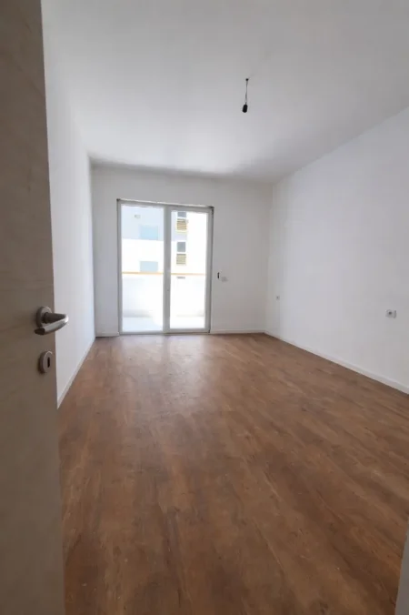 Tirane, shitet apartament 1+1+Ballkon , 82 m² 135 miljon ALL (Rr Dritan Hoxha, Tirane)