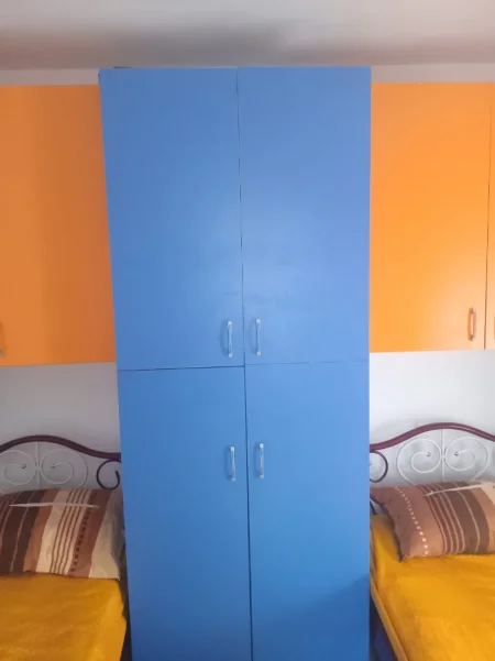 Tirane, jepet me qera garsonier 1+1 Kati 0, 20.000 leke (Rruga pandi dardha)