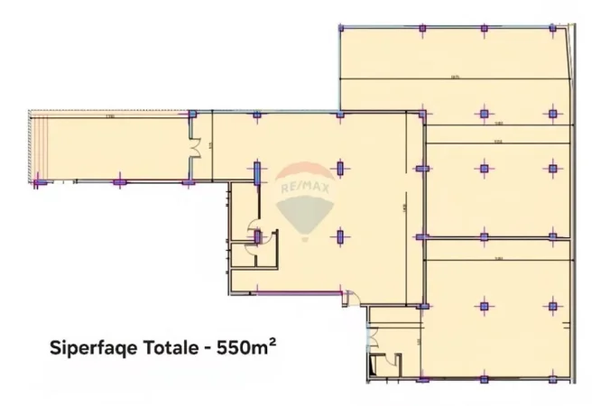 Tirane, shitet dyqan , 550 m² 1.650.000 € 