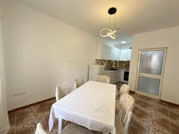 Tirane, shitet apartament 2+1 Kati 3, 84 m² 160.000 € (rruga e durresit)