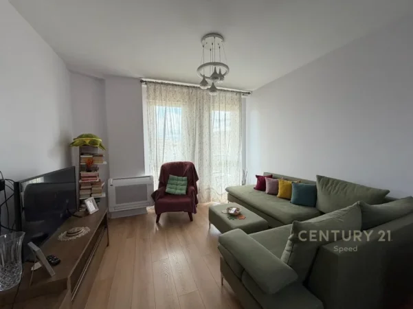 Tirane, shitet apartament 2+1 Kati 5, 104 m² 203.000 € (5 maji)