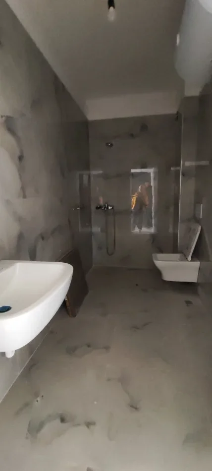 Golem, shitet apartament 2+1+Ballkon Kati 2, 89 m² 